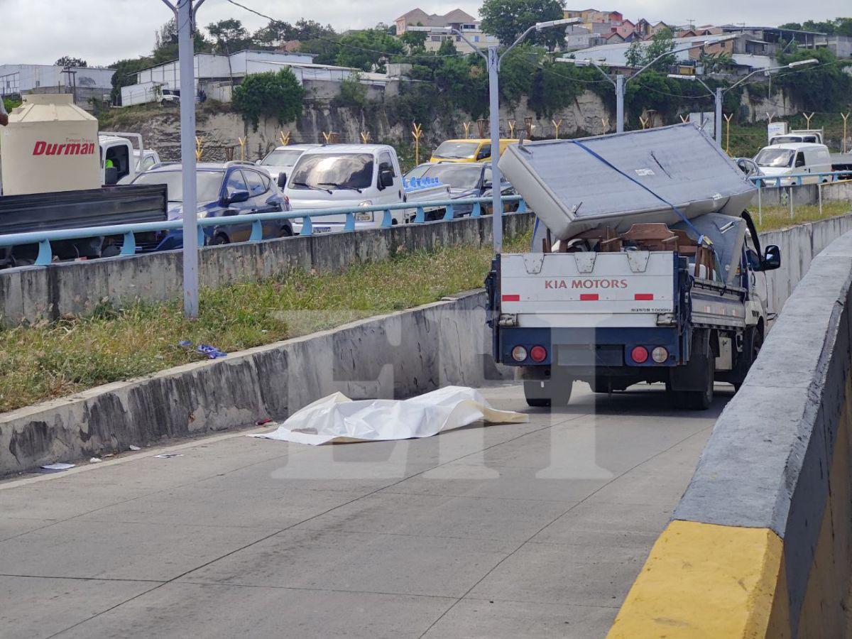 Era su primer día de trabajo: Ángel Ávila murió al caer de un camión que transportaba muebles