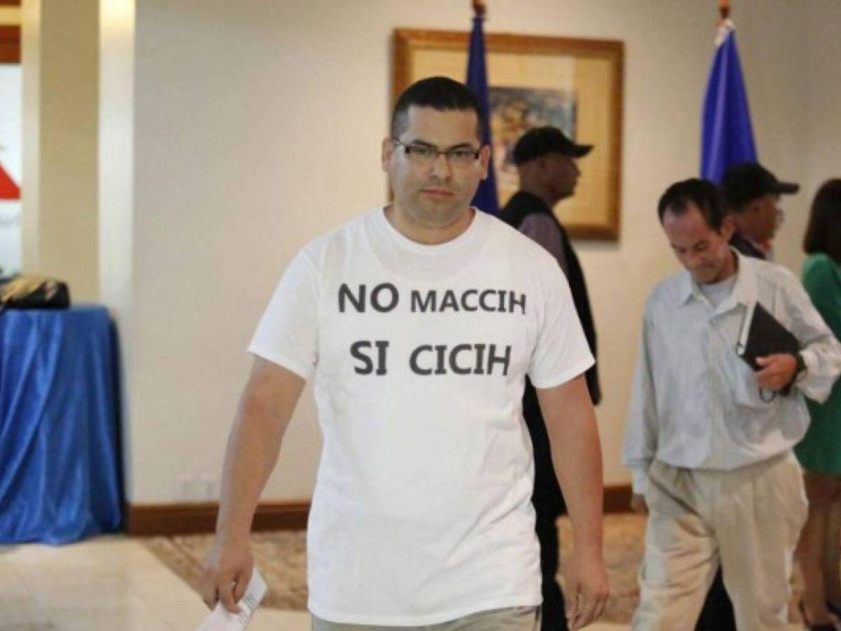 Miguel Briceño, ​​​​​de las marchas de las antorchas a ser parte del gobierno y criticar las iglesias