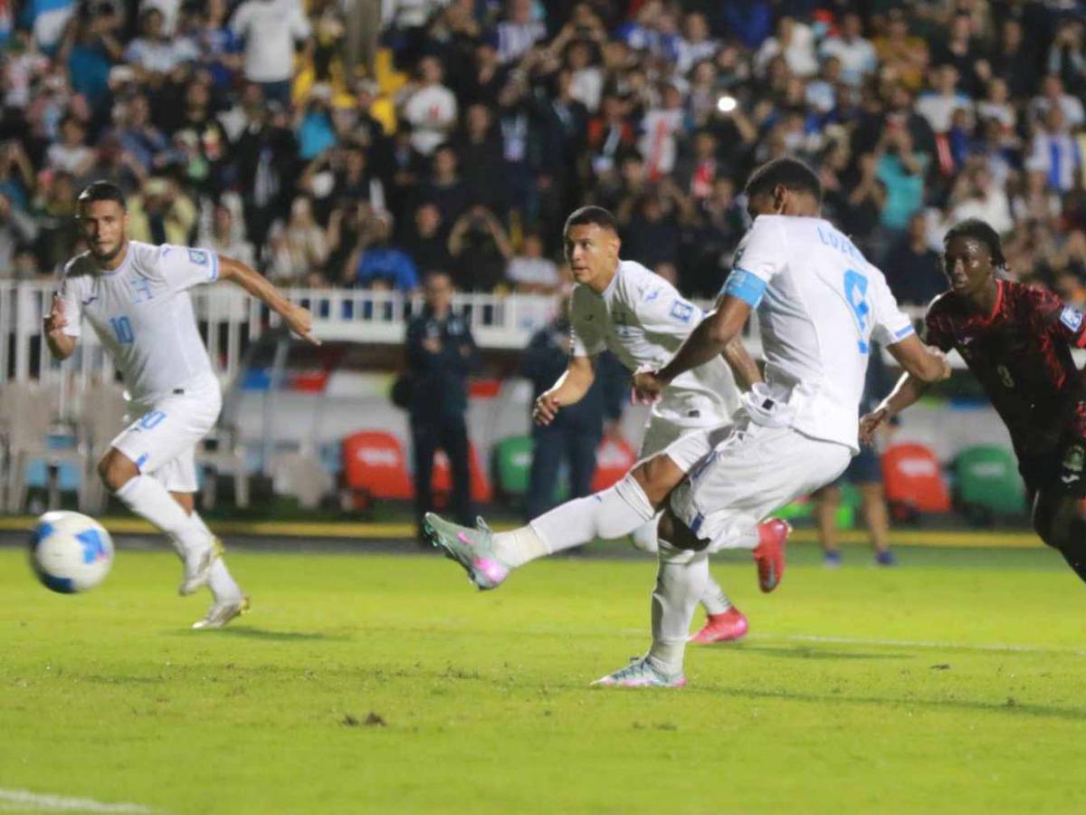 Tomé la decisión de tirarlo ahí: Choco Lozano sobre su penal fallado ante Antigua y Barbuda