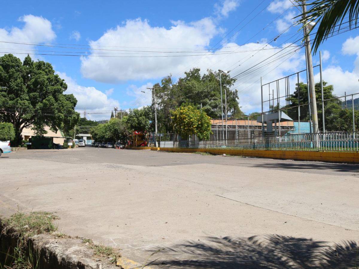 Colectivos de Libre incumplieron orden de Rixi de quedarse en la capital