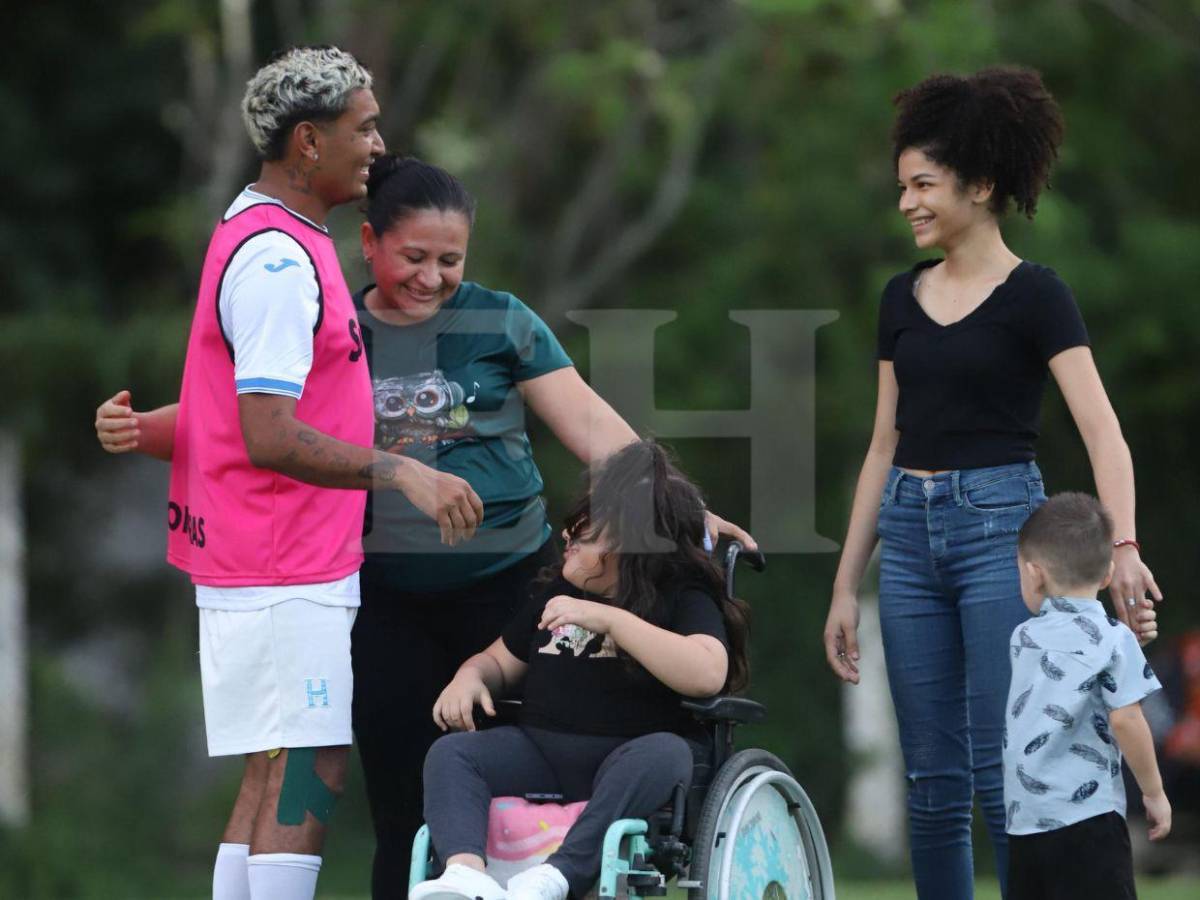 Entre risas y fanáticos, Selección de Tiktokers de Honduras se prepara para partido con Brasil