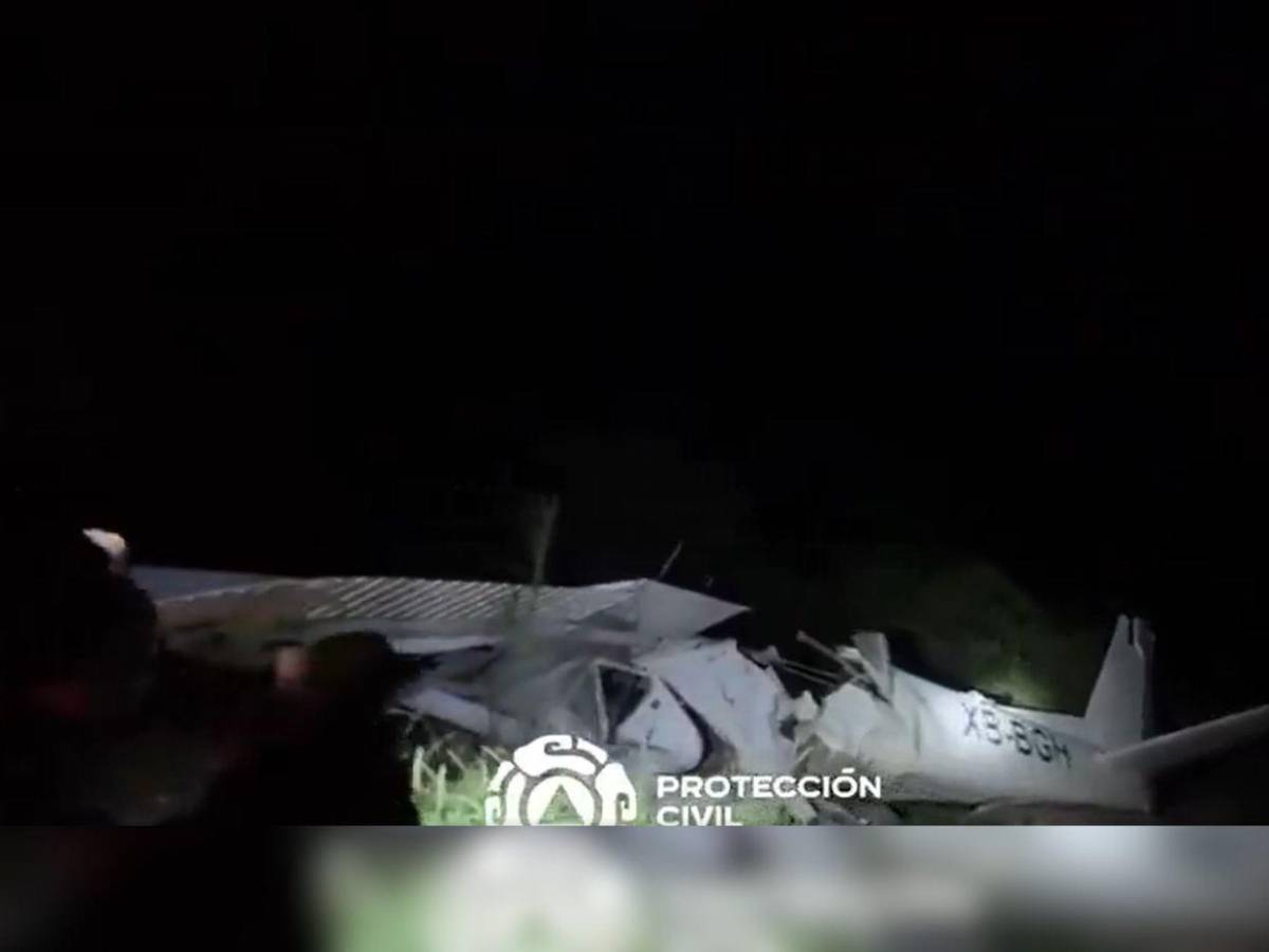 Así fue el accidente aéreo en el que murió la presentadora mexicana Débora Estrella