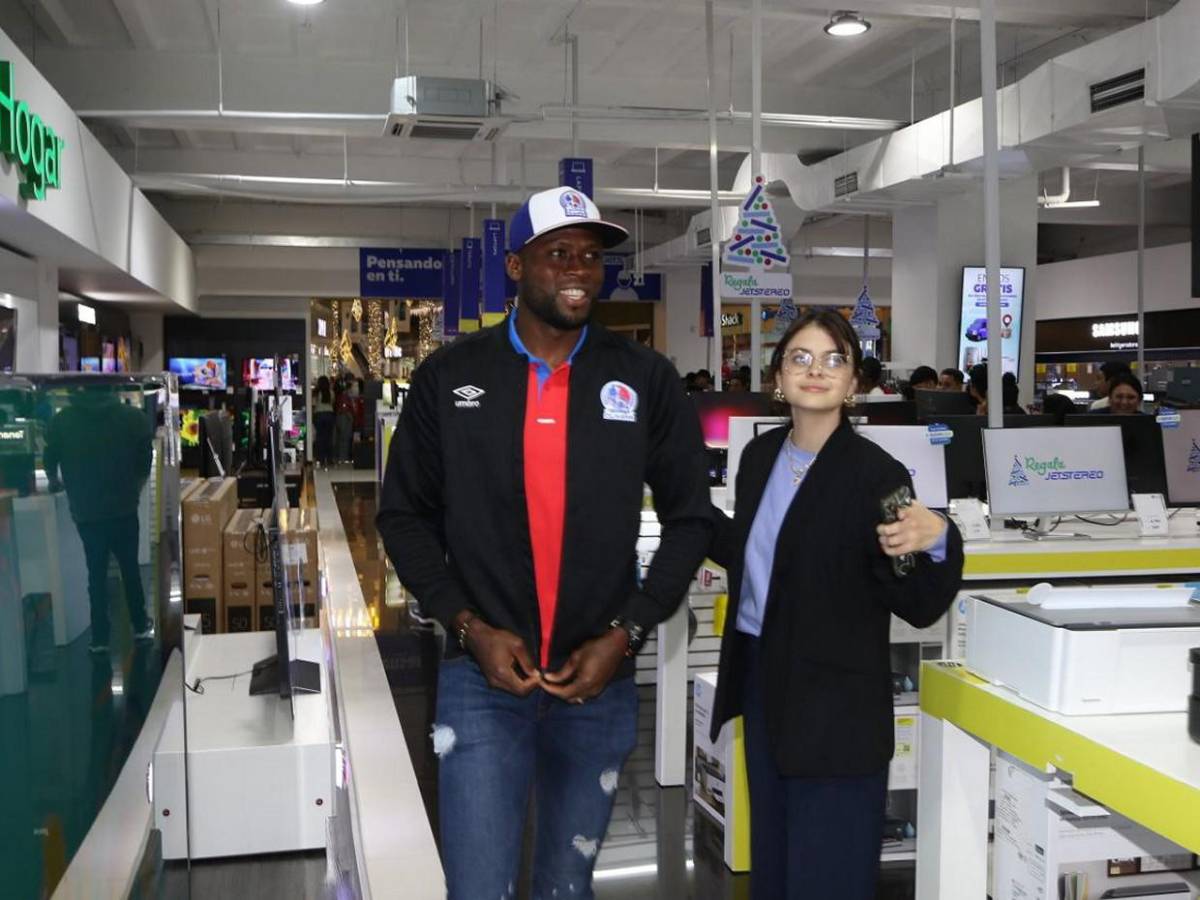 Autógrafos, fotos y trofeos: una tarde inolvidable con el Olimpia