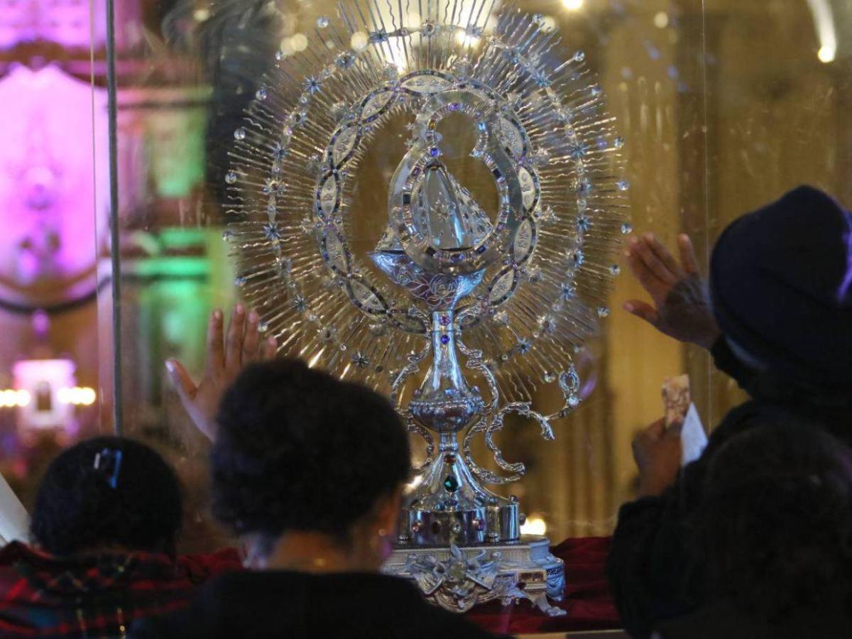 Así se vivió la alborada de la Virgen de Suyapa en su 278 aniversario