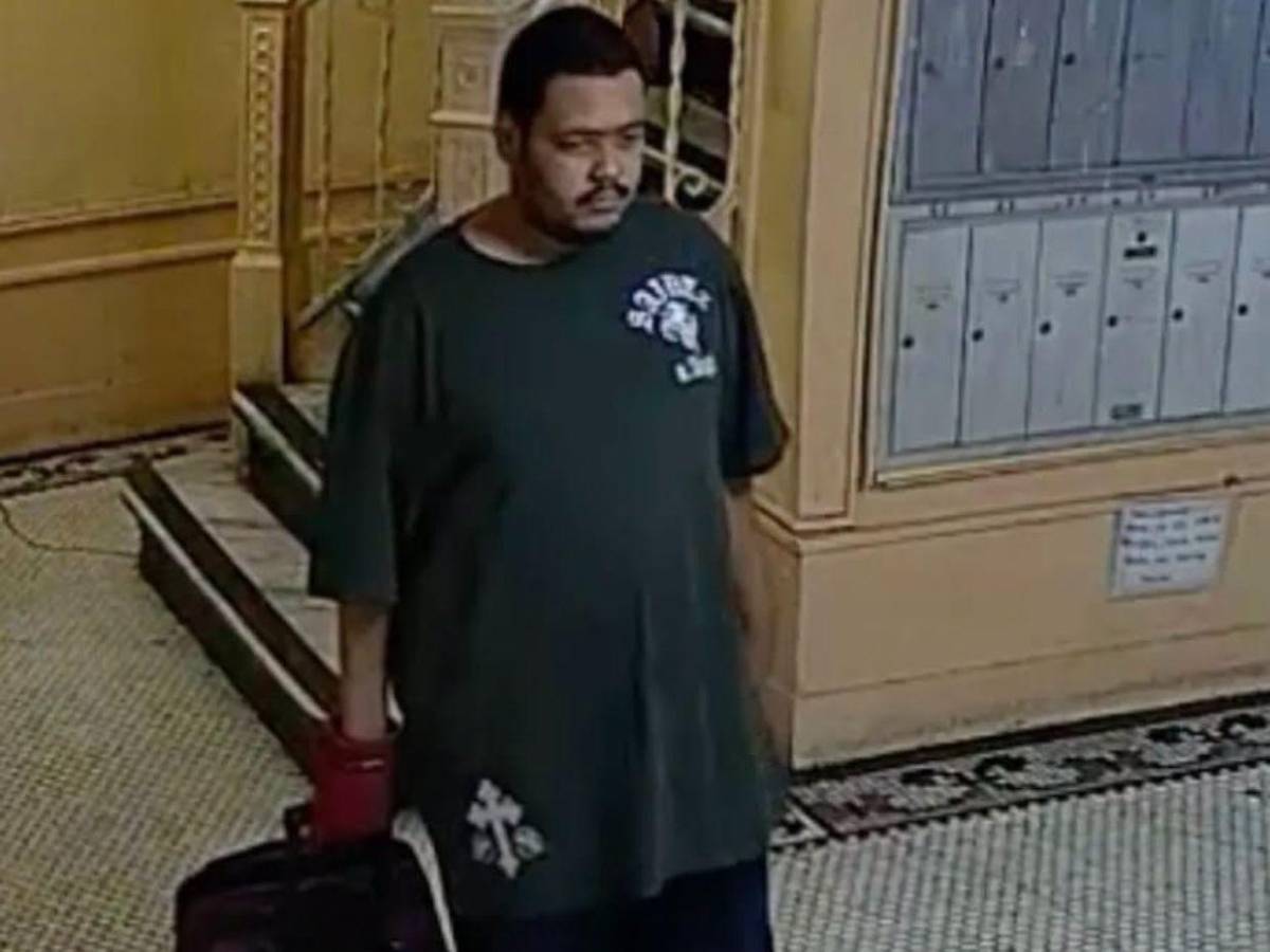 Él no está consciente de que la mató: Bob Johnny Guzmán apuñaló a su madre hasta matarla