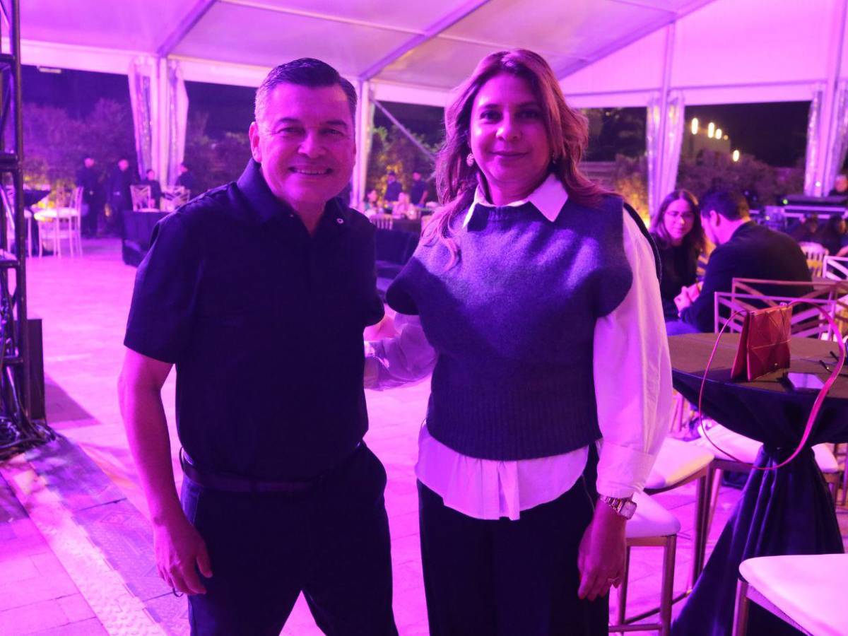 BMP Show agradece el apoyo de clientes y aliados con una Christmas party
