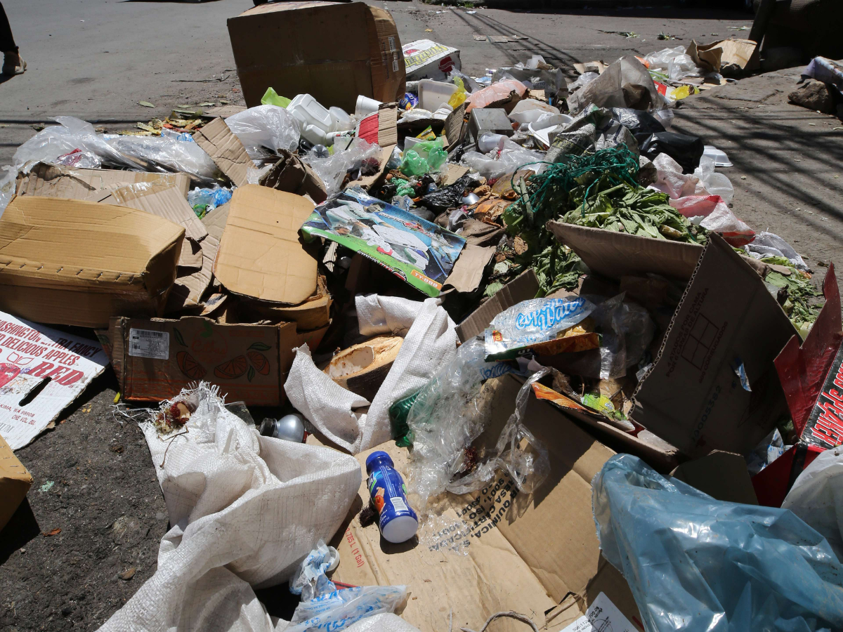 Más de 1.5 kilómetros de caos en avenidas de Comayagüela