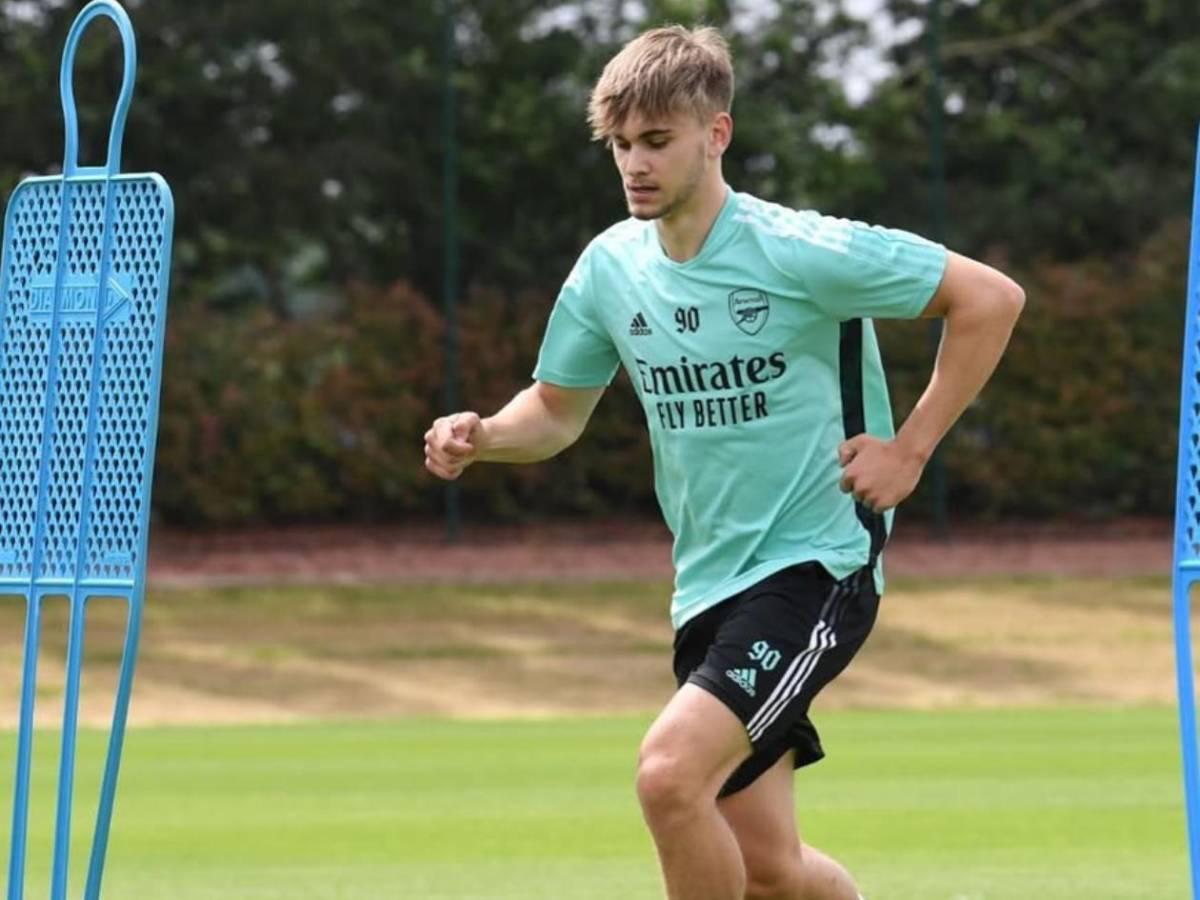 Muere futbolista tras sufrir grave lesión en pleno partido: Su equipo hace drástica petición