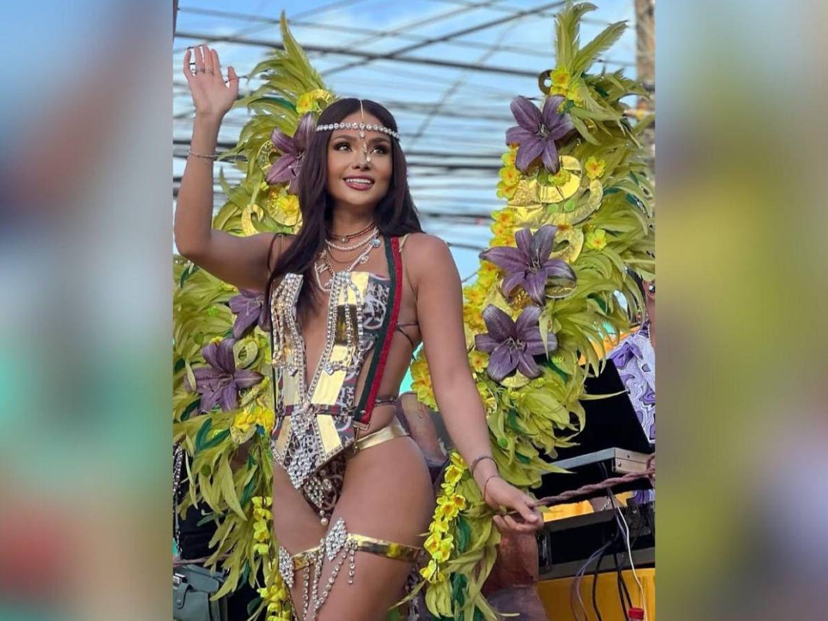 Sirey Morán deslumbró con majestuoso traje en el Carnaval Internacional de La Ceiba