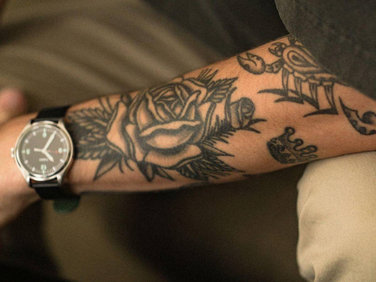 Juan Felipe Palacio, se hizo un tatuaje que cubría toda su pierna y murió tras grave infección