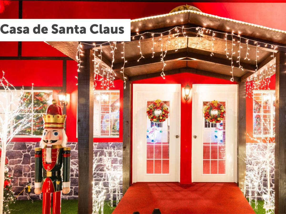 El Salvador enciende su Villa Navideña con el árbol más grande de la región