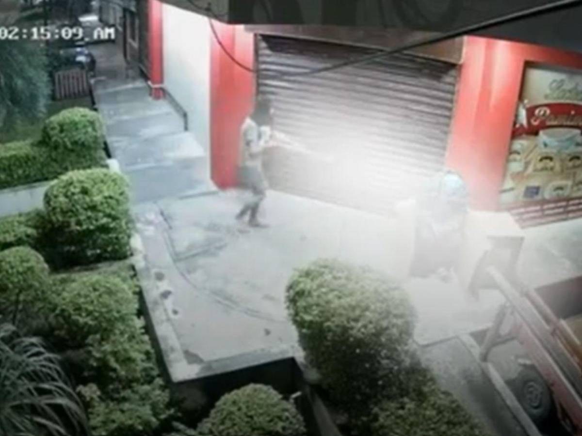 Liberan a hombre que agredió a guardia en La Ceiba, ¿cuáles fueron las razones?