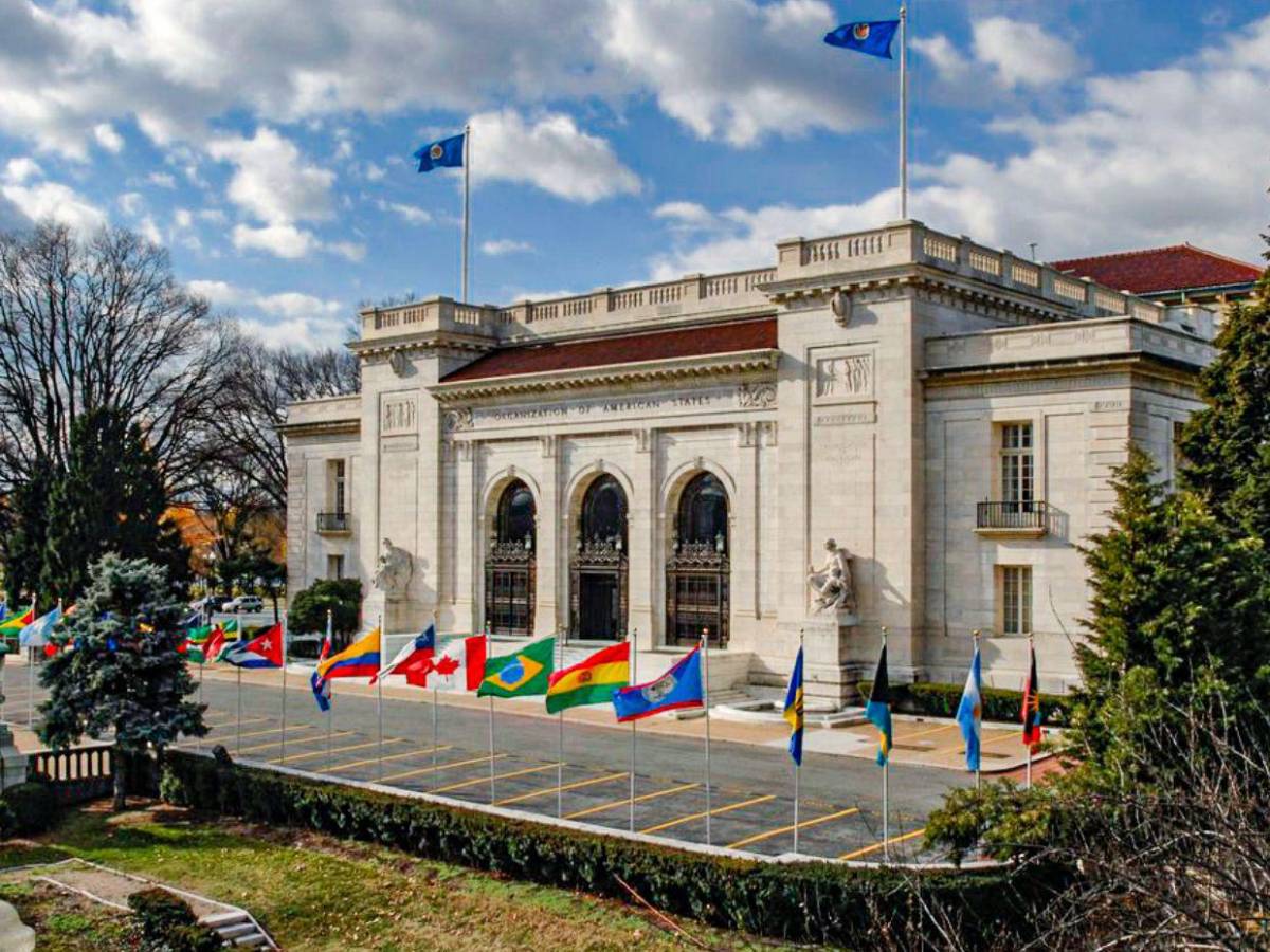 ¿Qué funciones tendrá Cossette López como designada de Honduras ante la OEA?