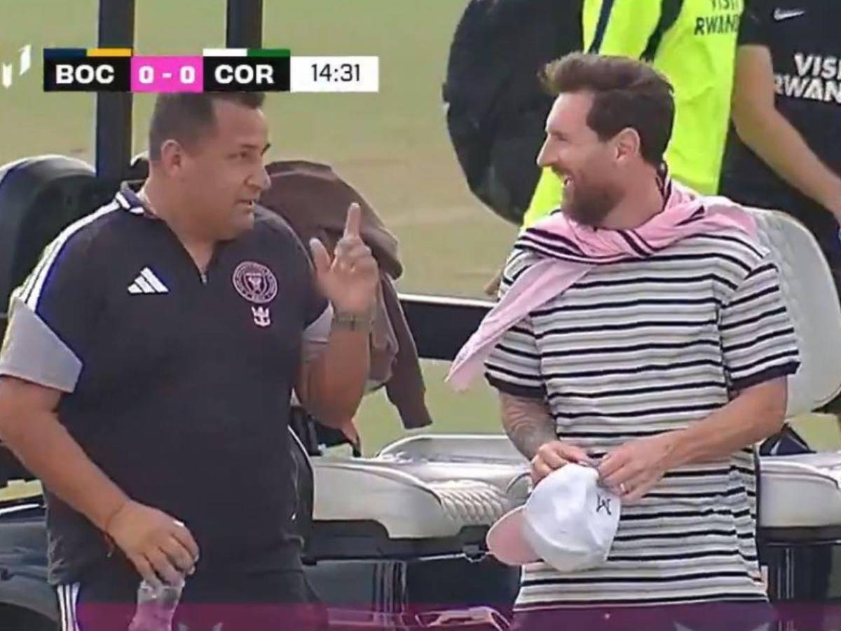 Messi sorprende: lo que hizo el 10 argentino mientras se entregaba el Balón de Oro