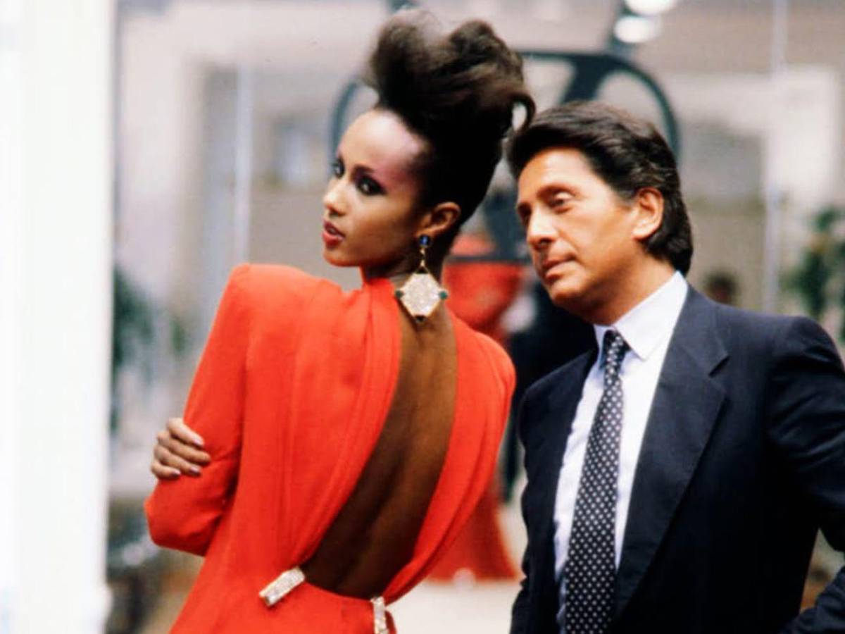 Las claves de Valentino: El genio que vistió a Jackie Kennedy y creó un imperio