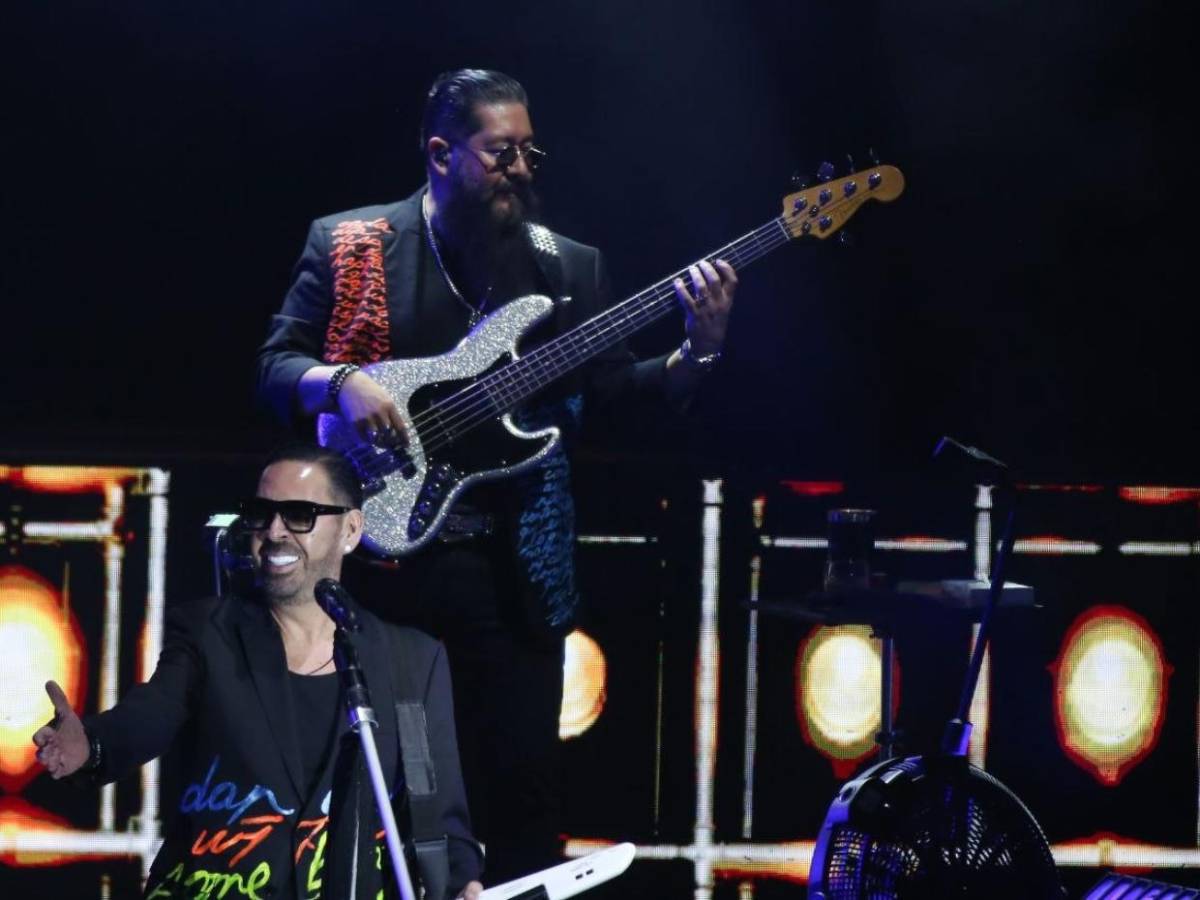 Matute llenó de nostalgia Tegucigalpa con su Disco Stereo Tour