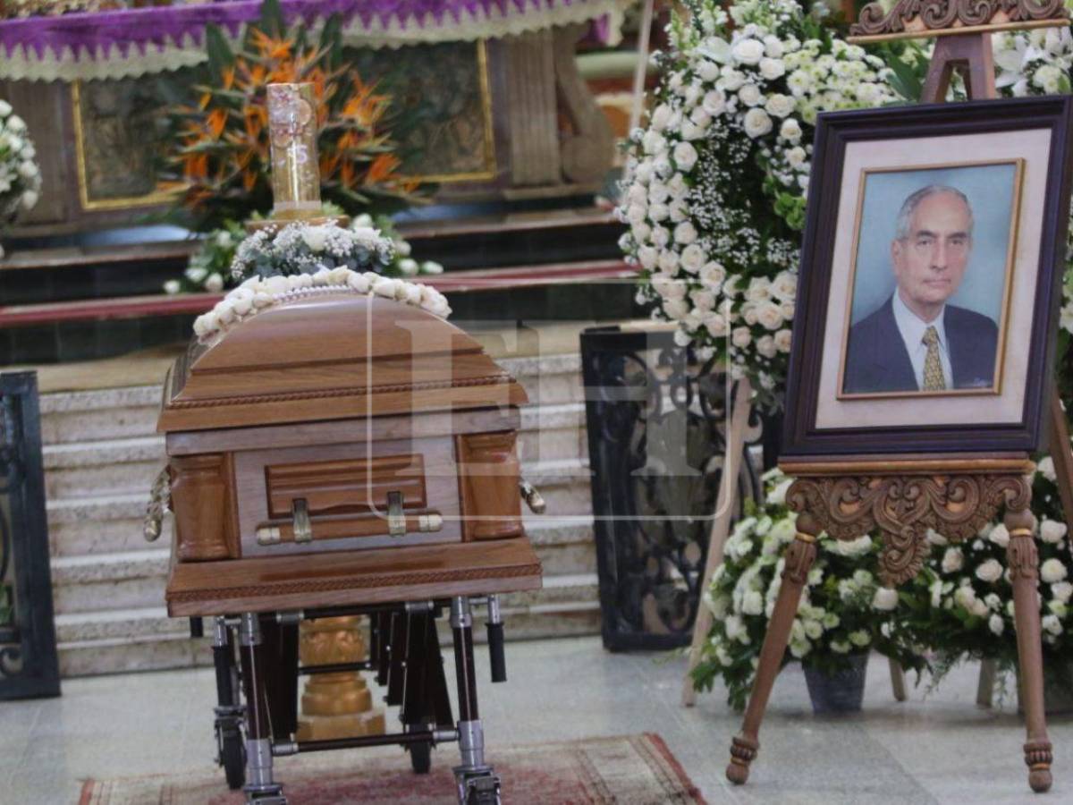 Realizan misa de cuerpo presente en Basílica de Suyapa para despedir a don Emilio Larach