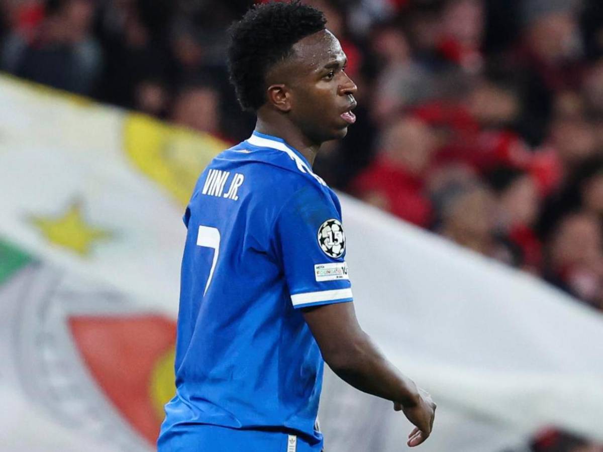 Ancelotti sorprende: El Vini que viene a Brasil es muy distinto al del Real Madrid