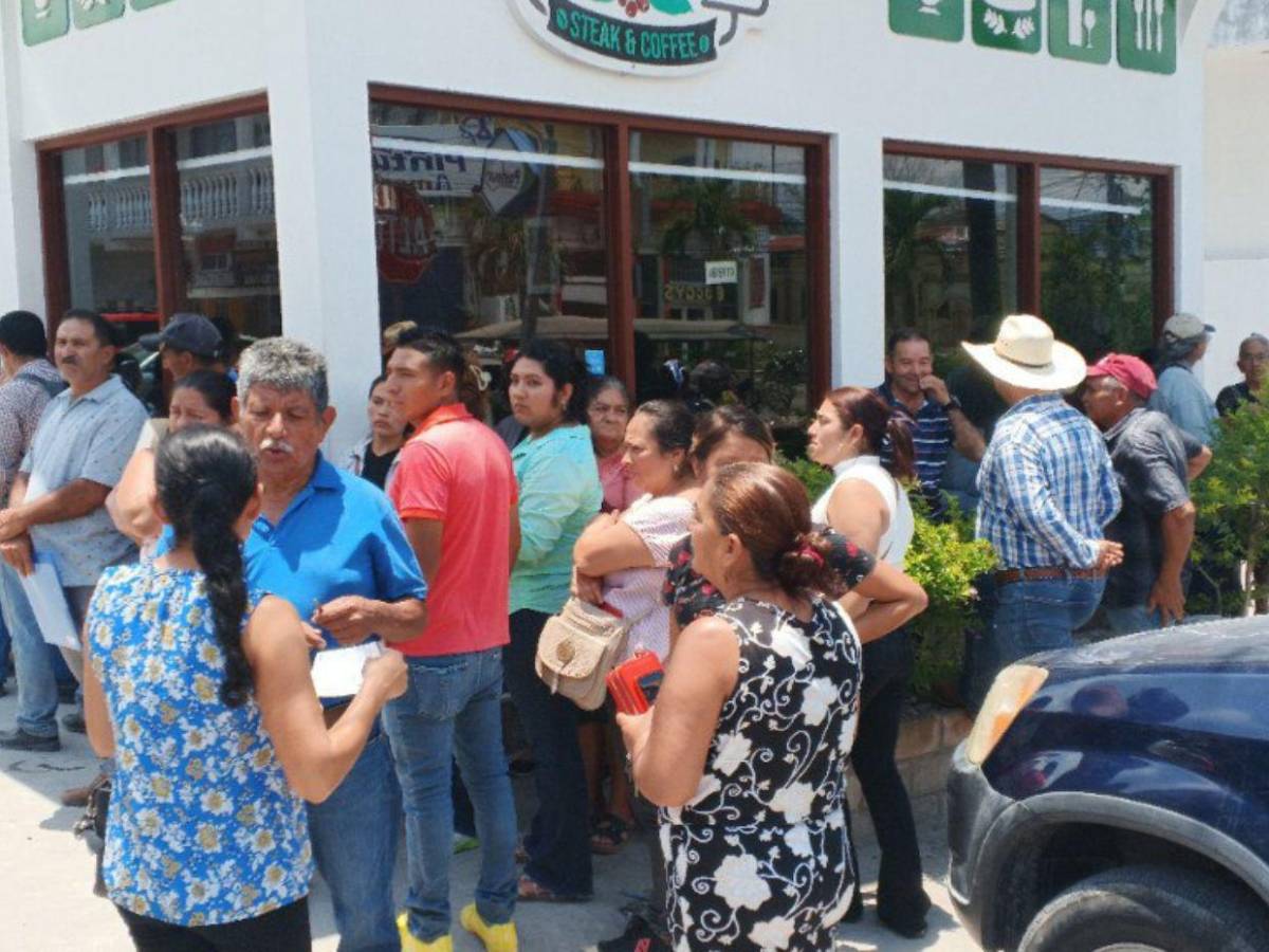 Inversionistas de Koriun en Copán pasan horas sin respuesta ni reembolso