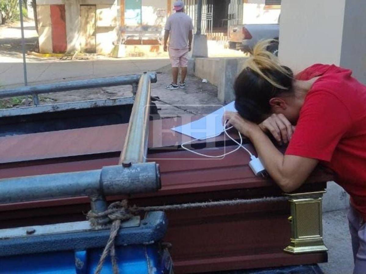 Agredió a un gato y le reclamaron: Ricardo mató a su tía e hirió a su mamá y abuela en Los Pinos