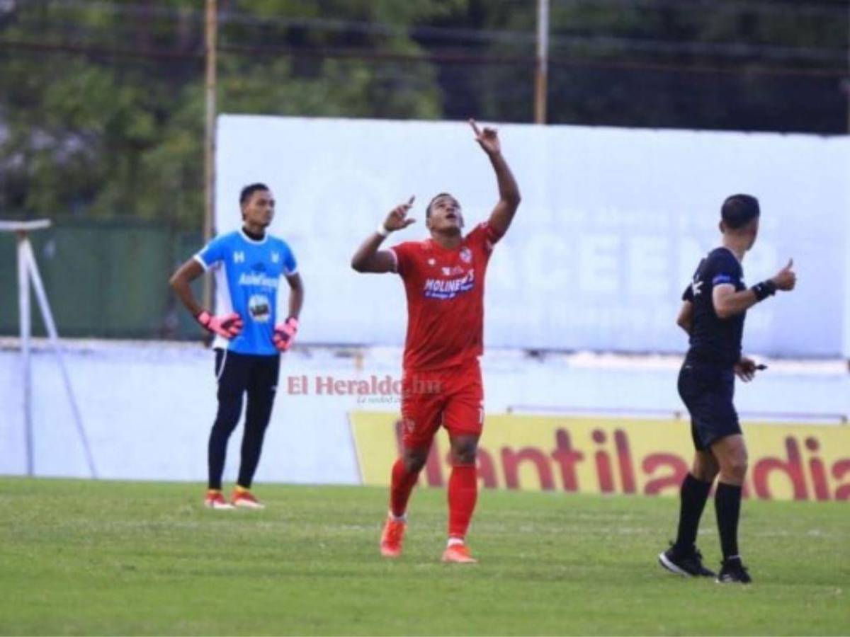 Real Sociedad anuncia nuevos fichajes y la renovación del delantero Franco Güity