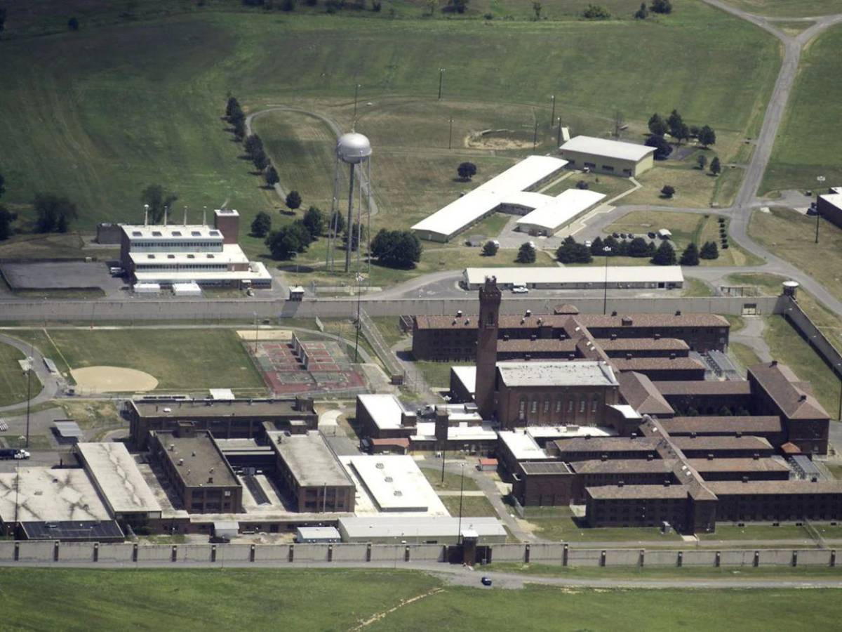 FCI Lewisburg, la violenta cárcel en Pensilvania a la que fue trasladado JOH