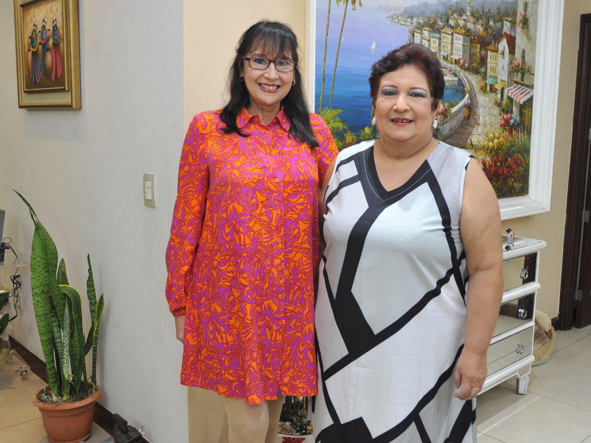 Damas Peruanas celebran natalicio de Julia Reyes