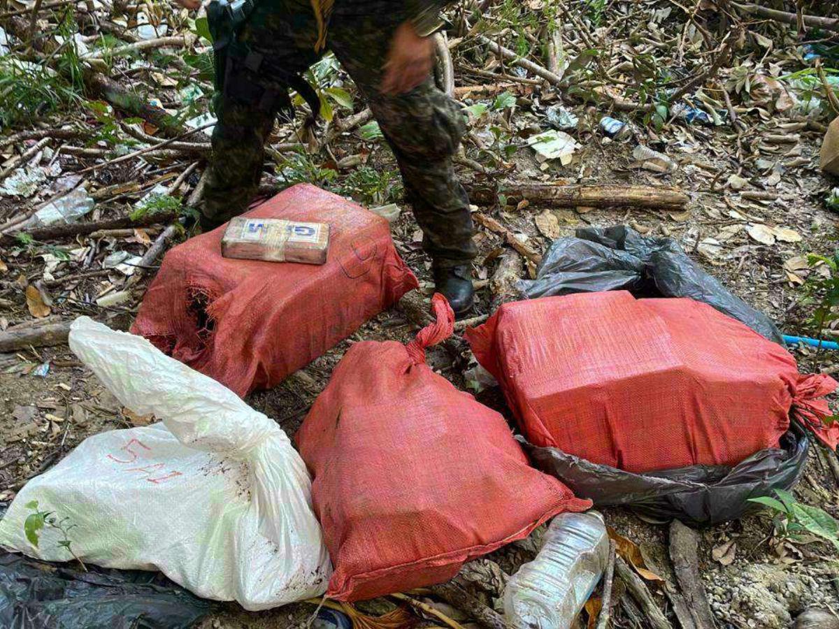Incautan 200 kilos de cocaína procedentes de Colombia en Islas de la Bahía