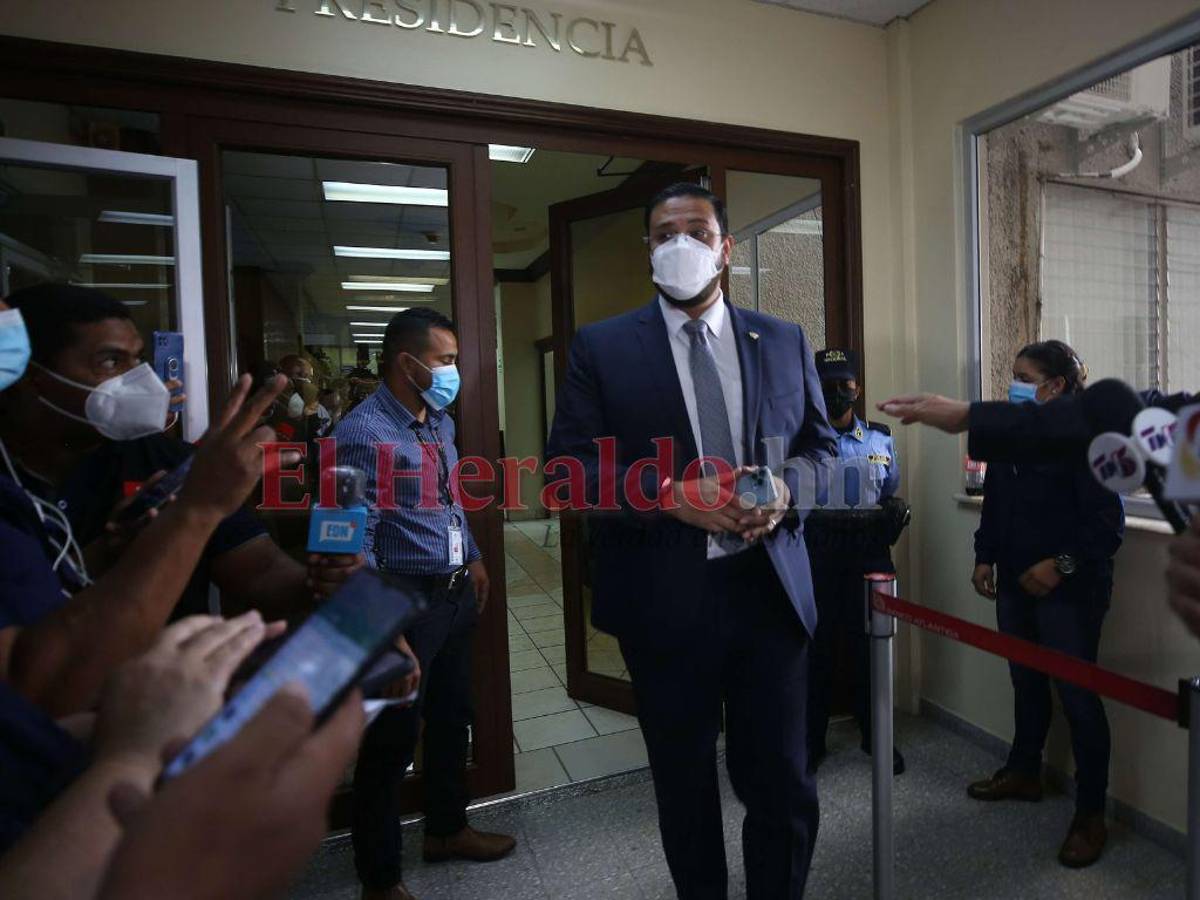 Solicitan auto de formal procesamiento contra diputado Mauricio Rivera