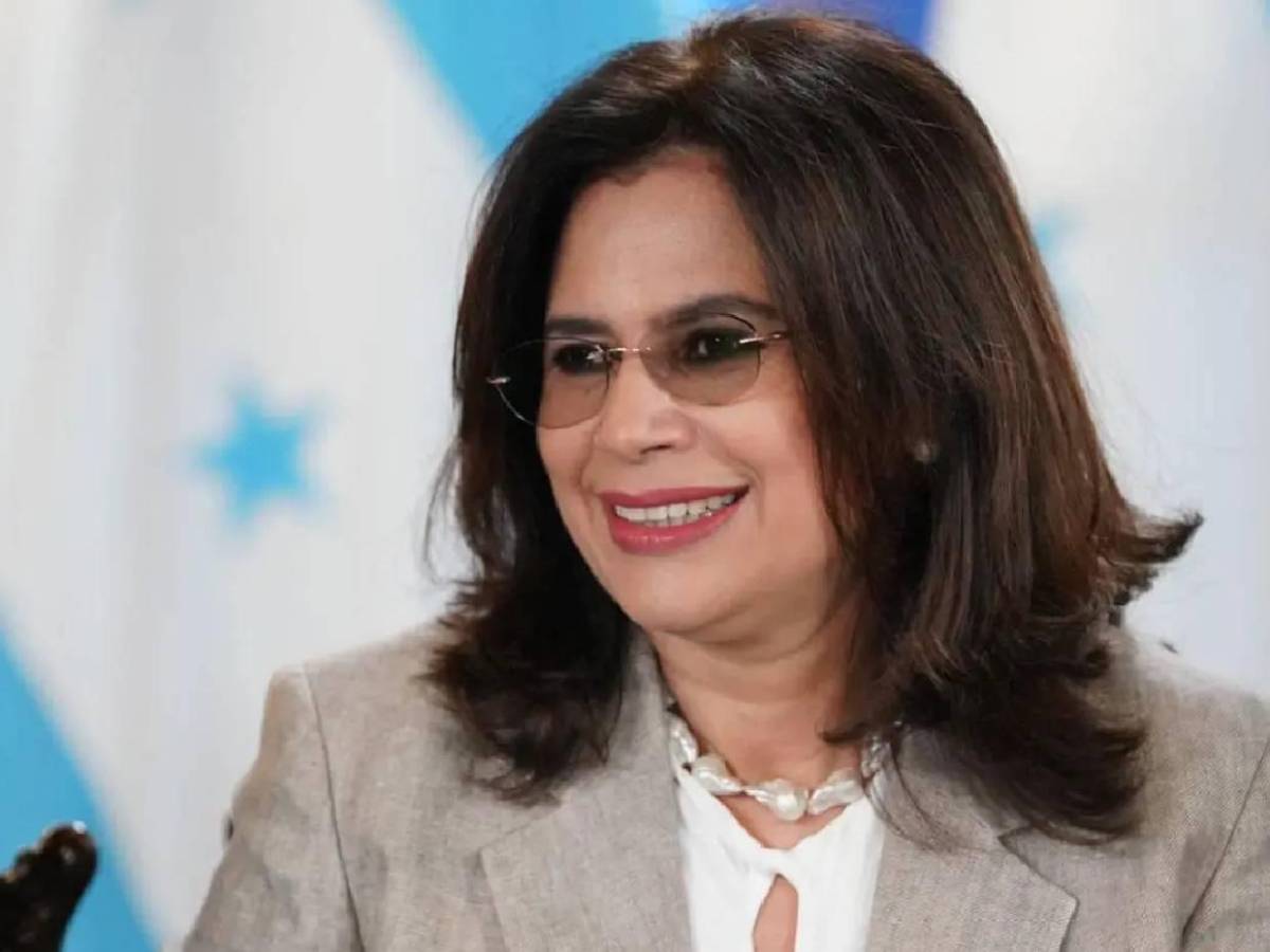 Rixi Moncada habla de su sobrino Dereck y hace confesión sobre la madre del futbolista