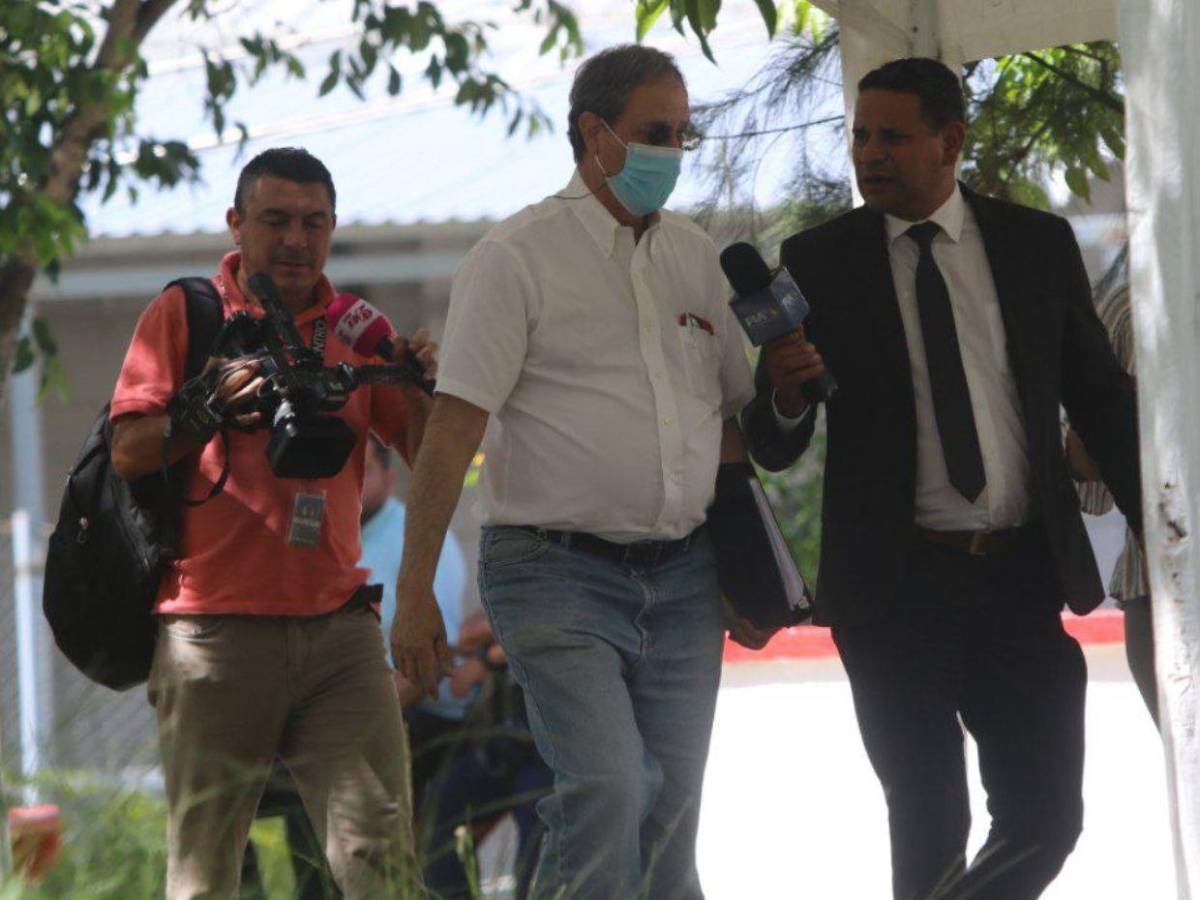 Liberales se reúnen para discutir la decisión de Ana Paola Hall de querer dejar el CNE