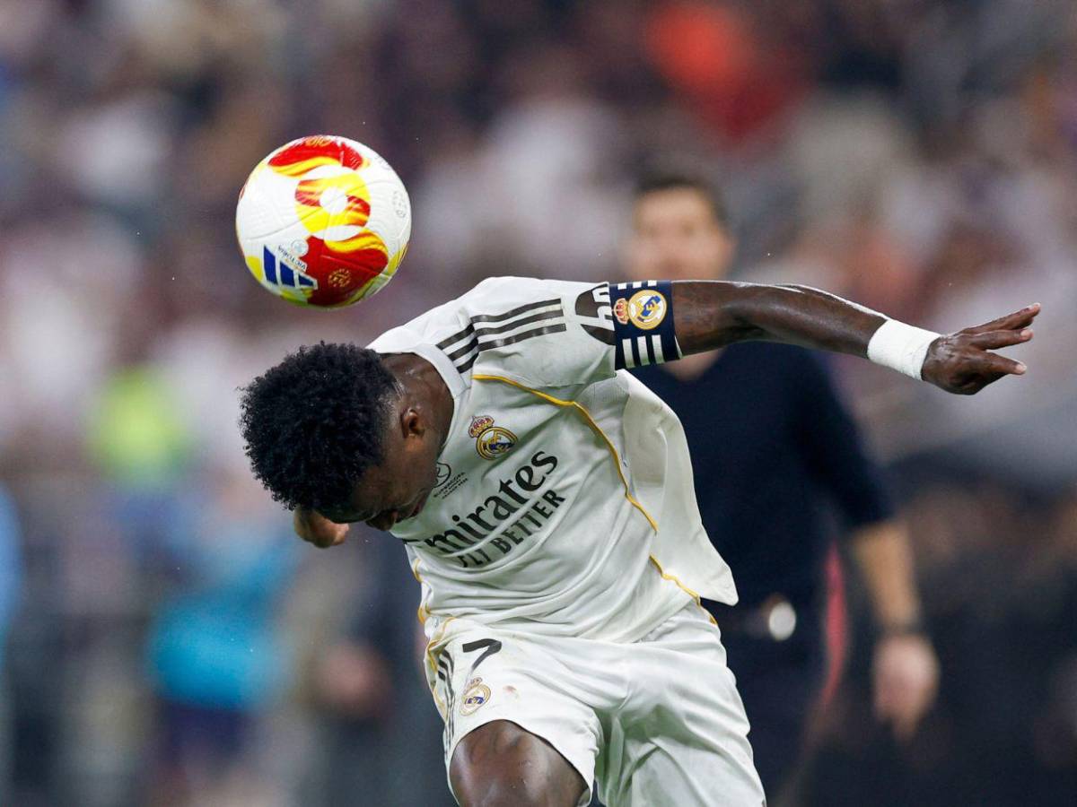 Partido exaltado, gesto de Vinicius con Araújo y la polémica con Asensio y De Jong