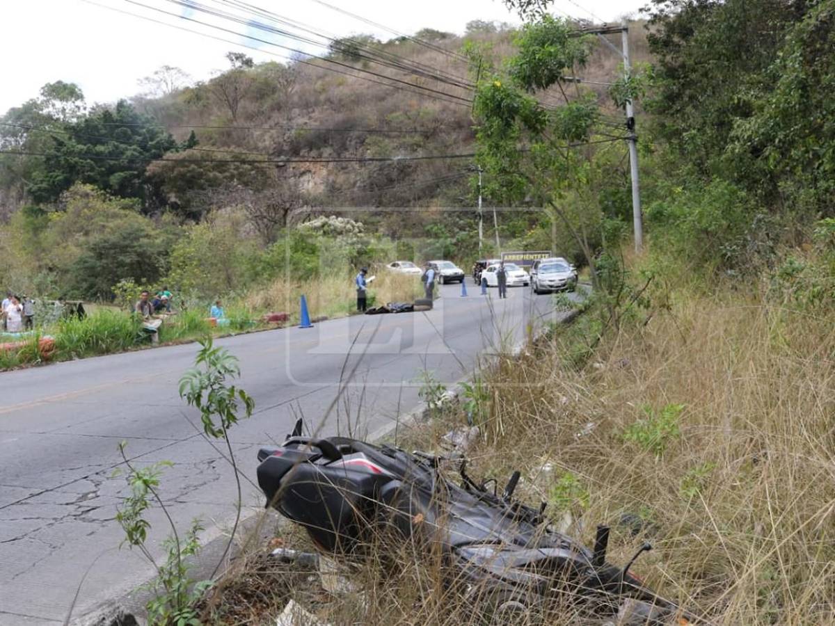 El cuerpo quedó a 20 metros de la moto: la escena tras accidente en cuesta El Chile