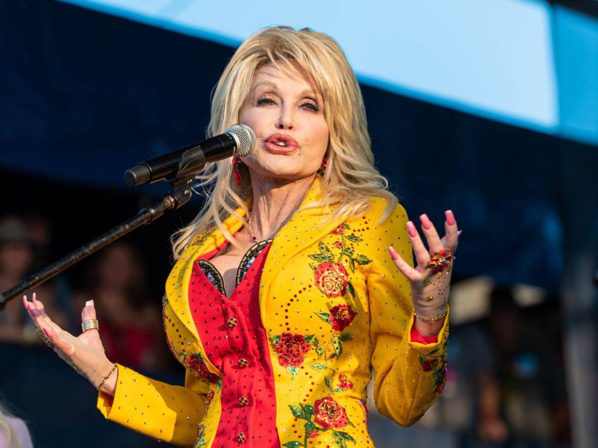 Dolly Parton regresa a los escenarios tras ocho años sin giras oficiales