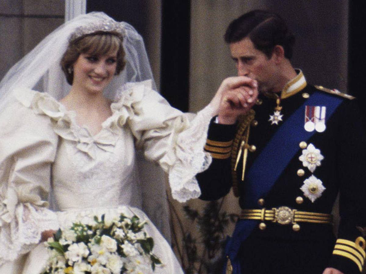 Cartas secretas y traición: mayordomo de Diana revela detalles de su matrimonio con Carlos