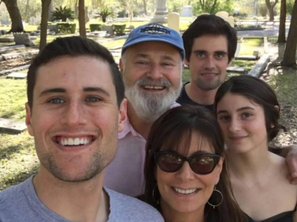 Nick Reiner se declara no culpable del crimen de sus padres