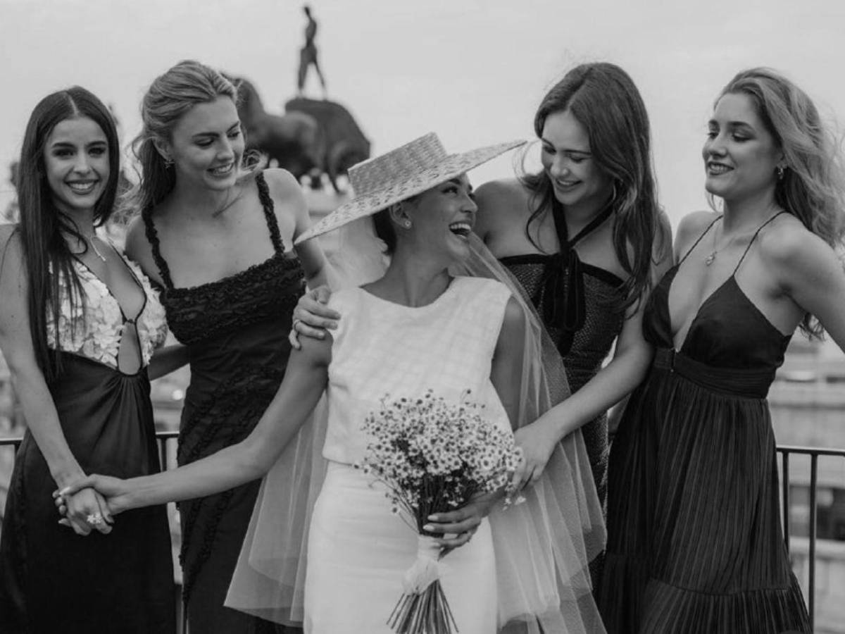 Ale Capetillo, hija de Eduardo Capetillo y Biby Gaytán, celebra su boda civil en España