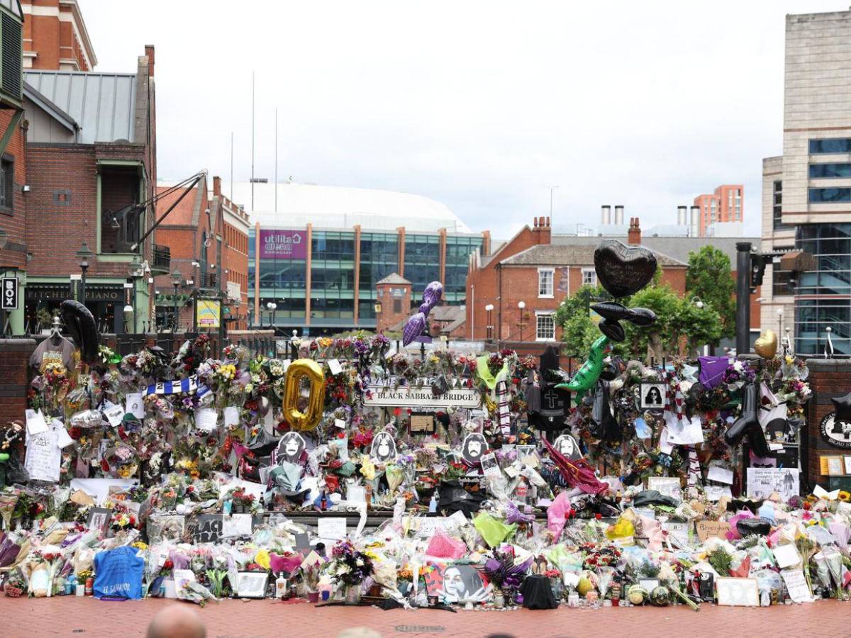 Así fue el último adiós a Ozzy Osbourne en Birmingham