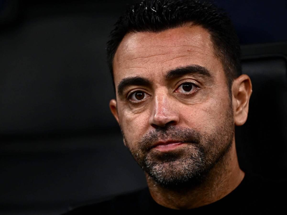 Barcelona no quiere más a Xavi y se reúne con el entrenador alemán Hansi Flick