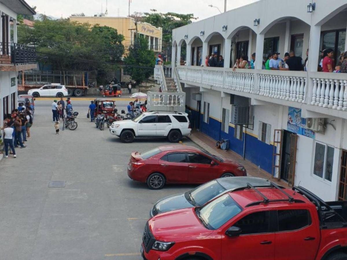 Inversionistas de Koriun en Copán pasan horas sin respuesta ni reembolso