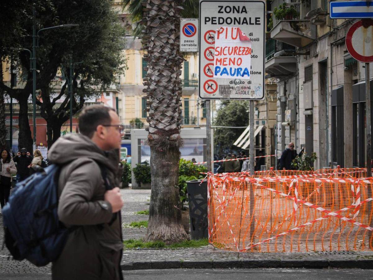 Terremoto de magnitud 4.4 causa pánico en la población de Nápoles, Italia