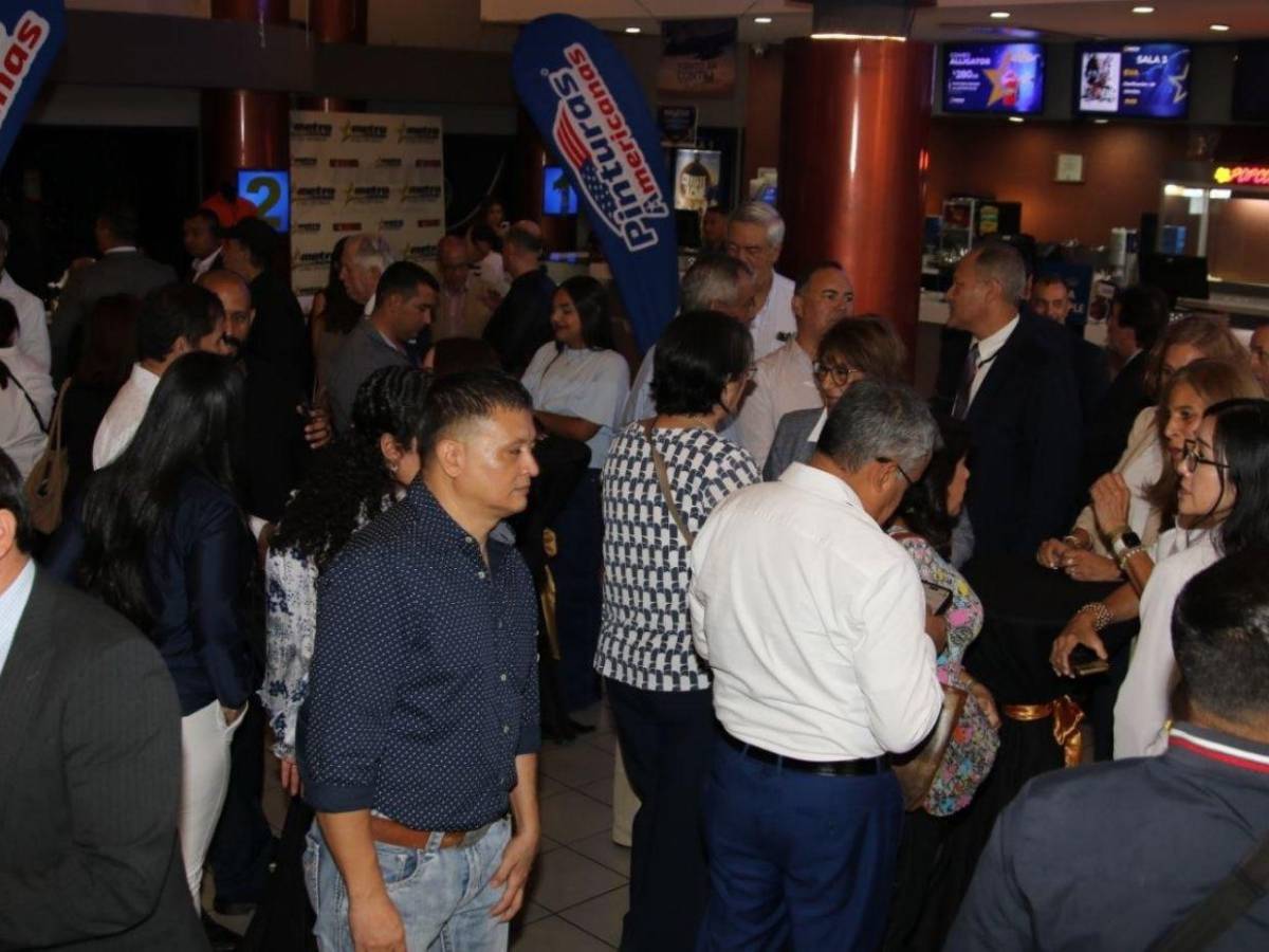 Tegucigalpa recibe con honores la premier de Viento en contra
