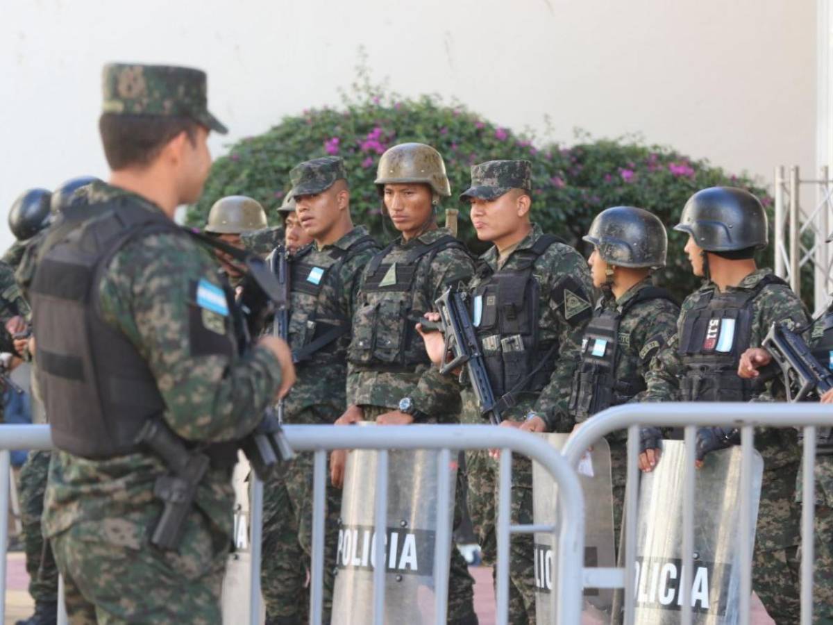 CN bajo fuerte custodia militar antes del inicio del período legislativo 2026-2030