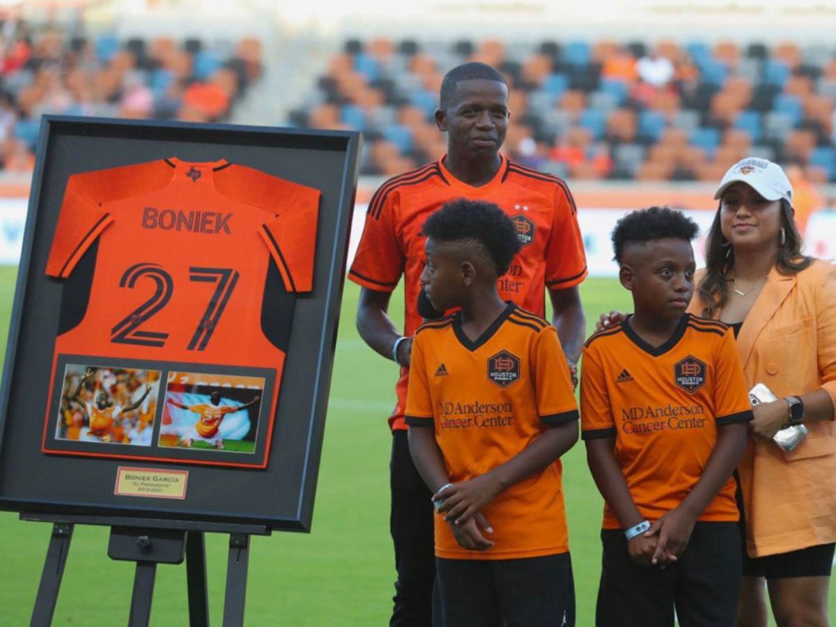 El hondureño que estuvo en el PSG y no pudo quedarse: Giuly era el que me traducía