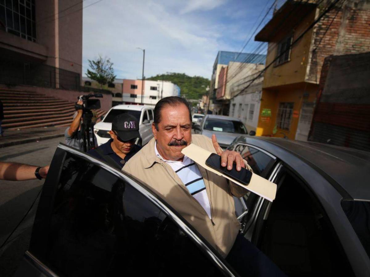 Silencio y sin avances tras un año de que Carlos Zelaya admitiera que se reunió con narcos