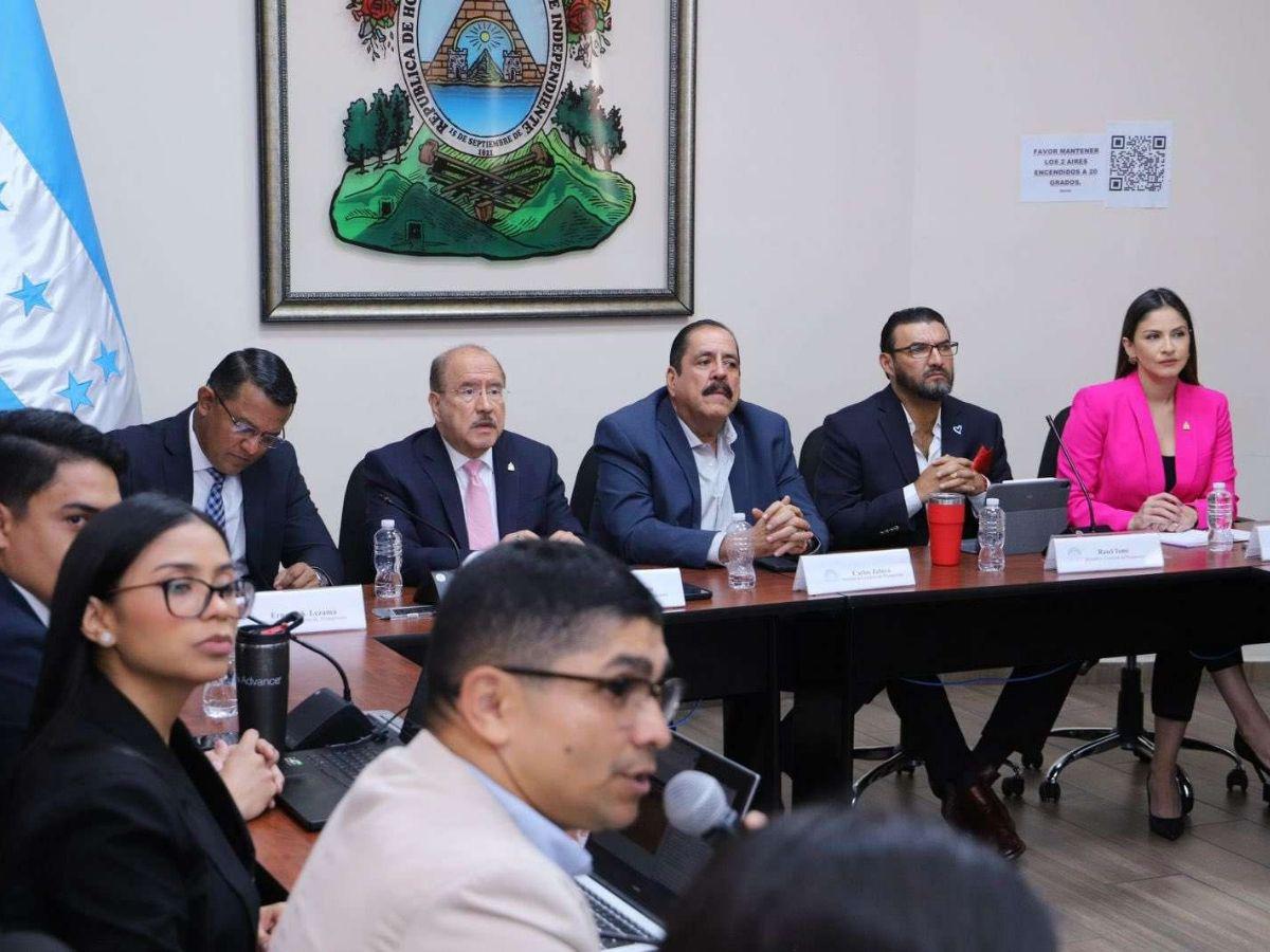 Sectores proponen sistema de revisión presupuestaria