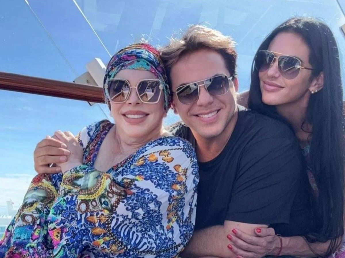 ¿Cristian Castro golpeó a su madre Verónica Castro? El artista se sincera