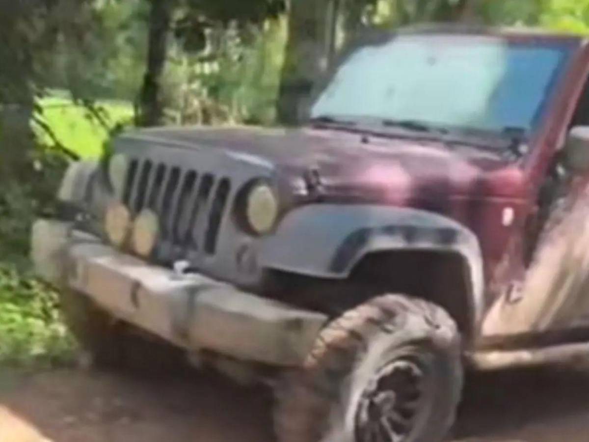 Los habrían obligado a bajar del carro para matarlos: crimen del ingeniero Roger y un menor