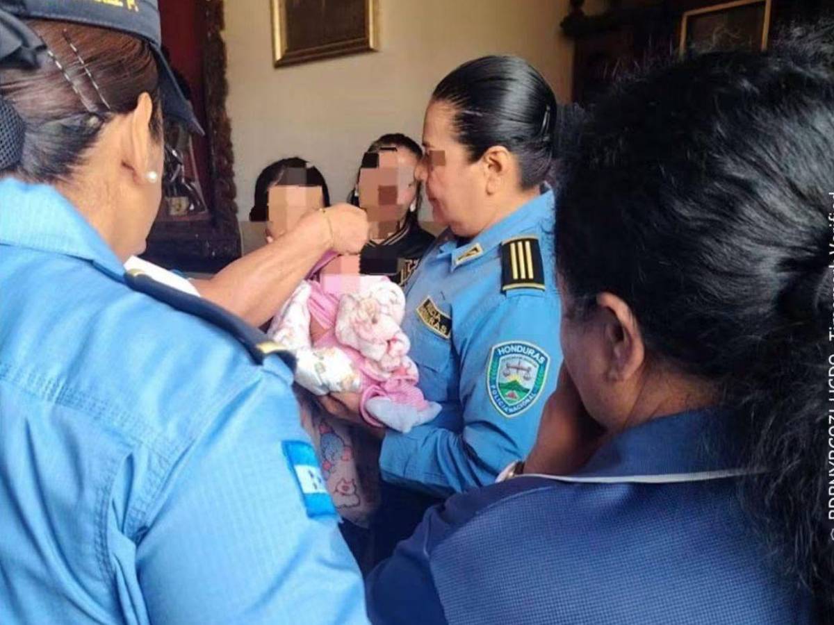 No puedo mantenerla: mensaje que dejaron en recién nacida abandonada en la Ermita