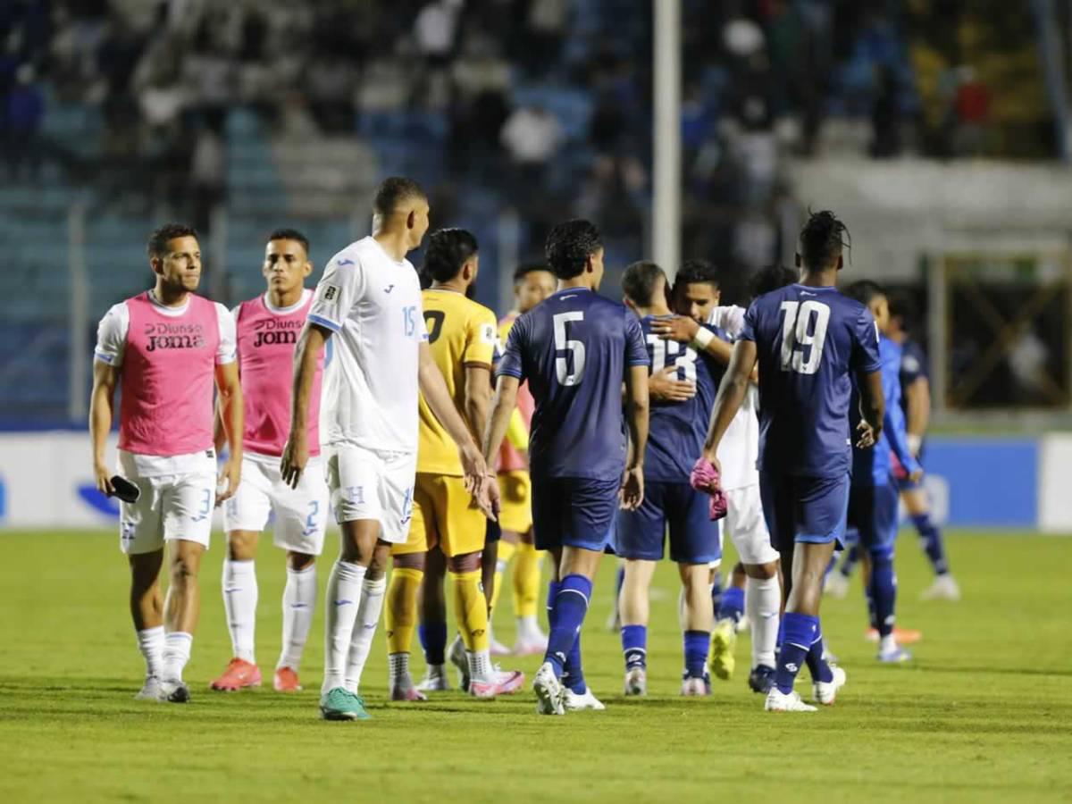 Lo que hizo la pareja del año, lindas chicas y bronca: Postales del triunfo de Honduras vs Nicaragua